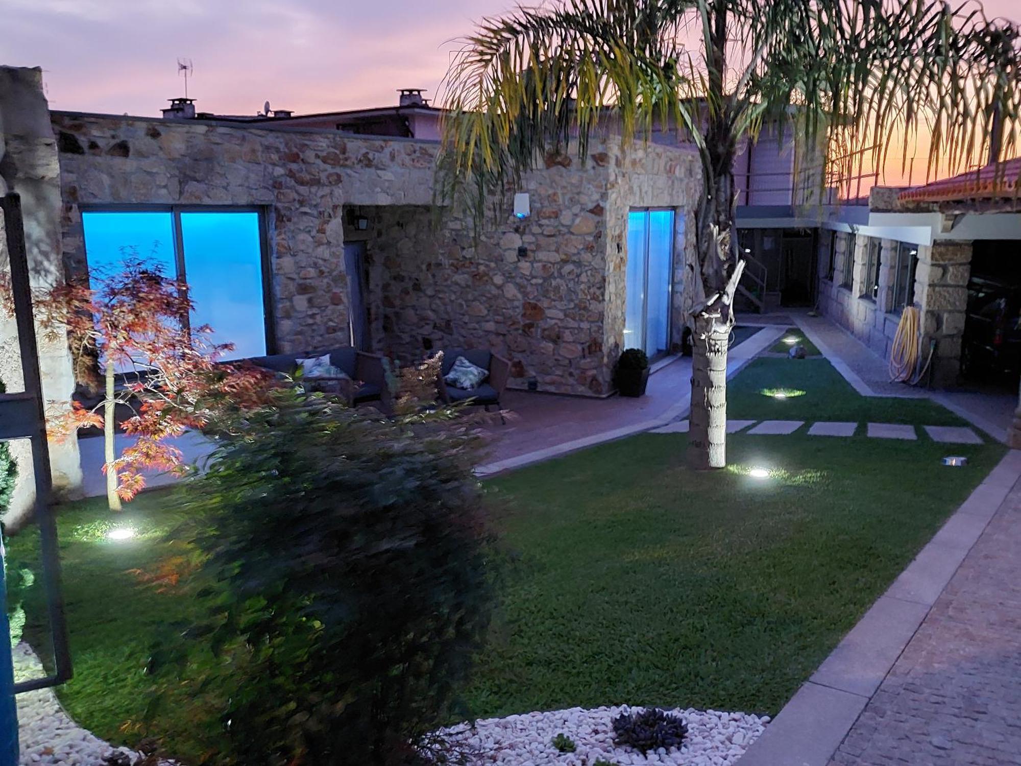 Deluxe Villa Home, Peace & Spa Вила ду Конде Екстериор снимка
